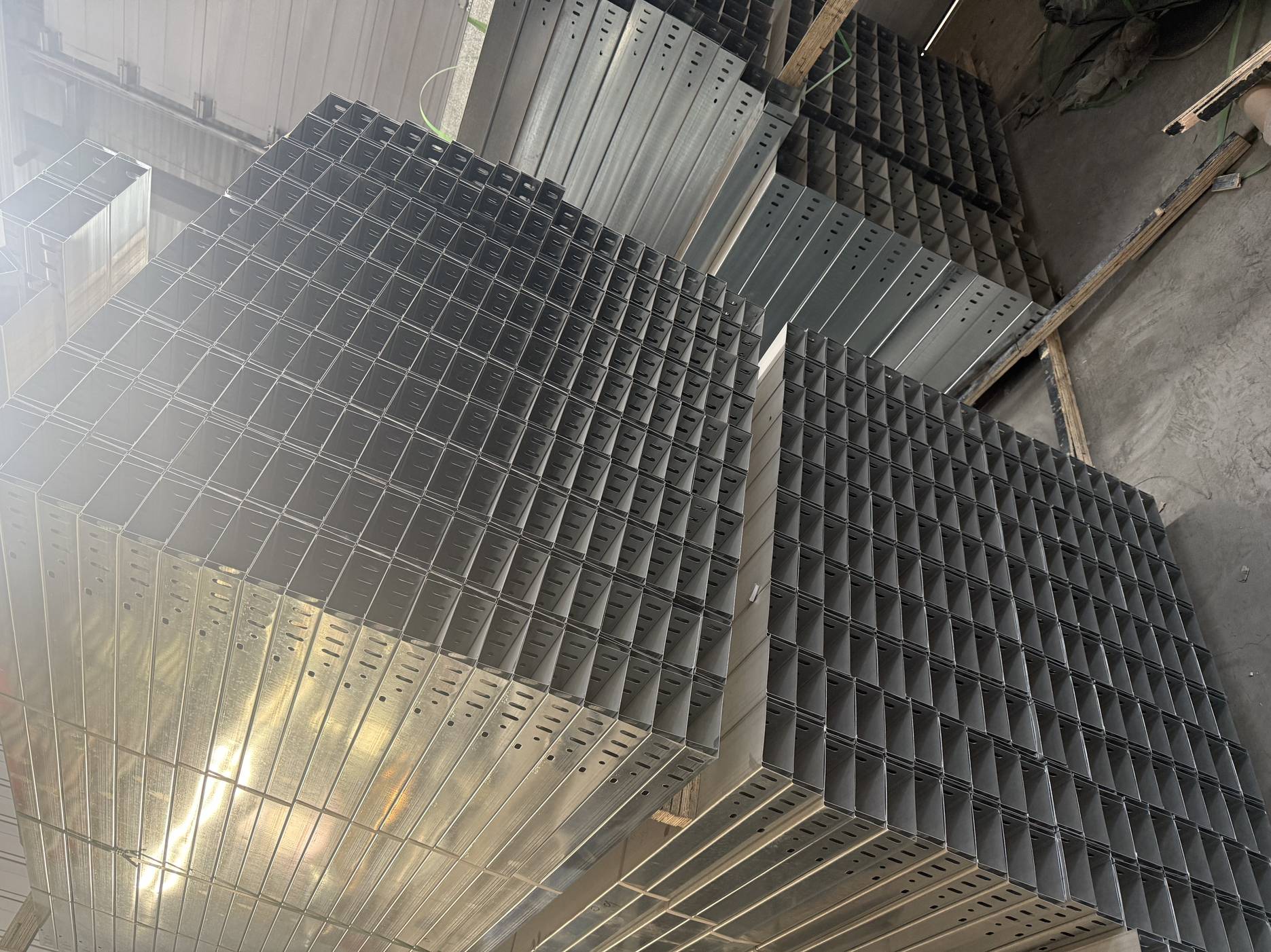 汕尾市金属桥架防火桥架 - 厂家